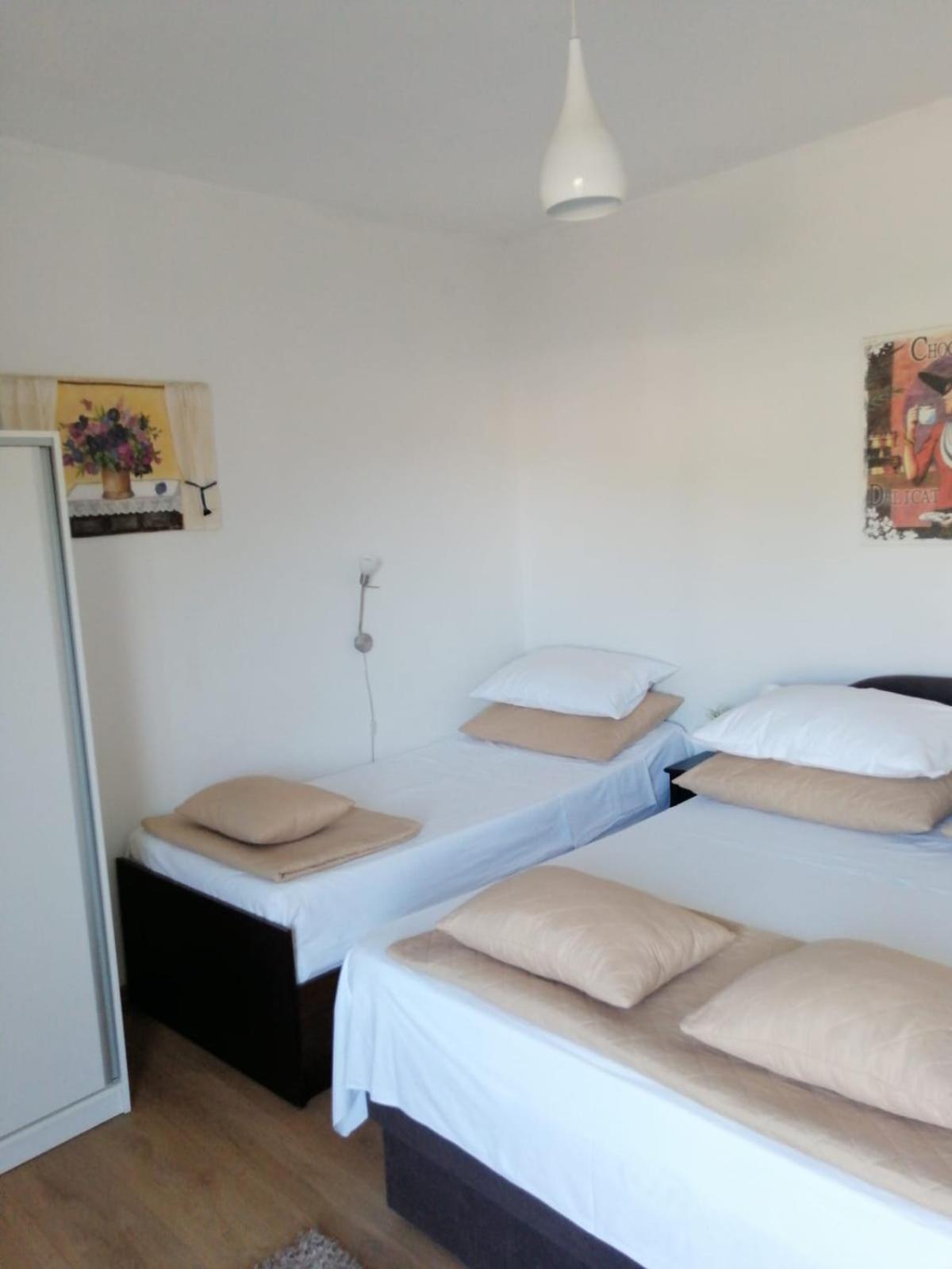 Apartments Kursan Seget Vranjica Eksteriør bilde
